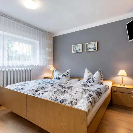 Apartamento Ferienwohnung, *